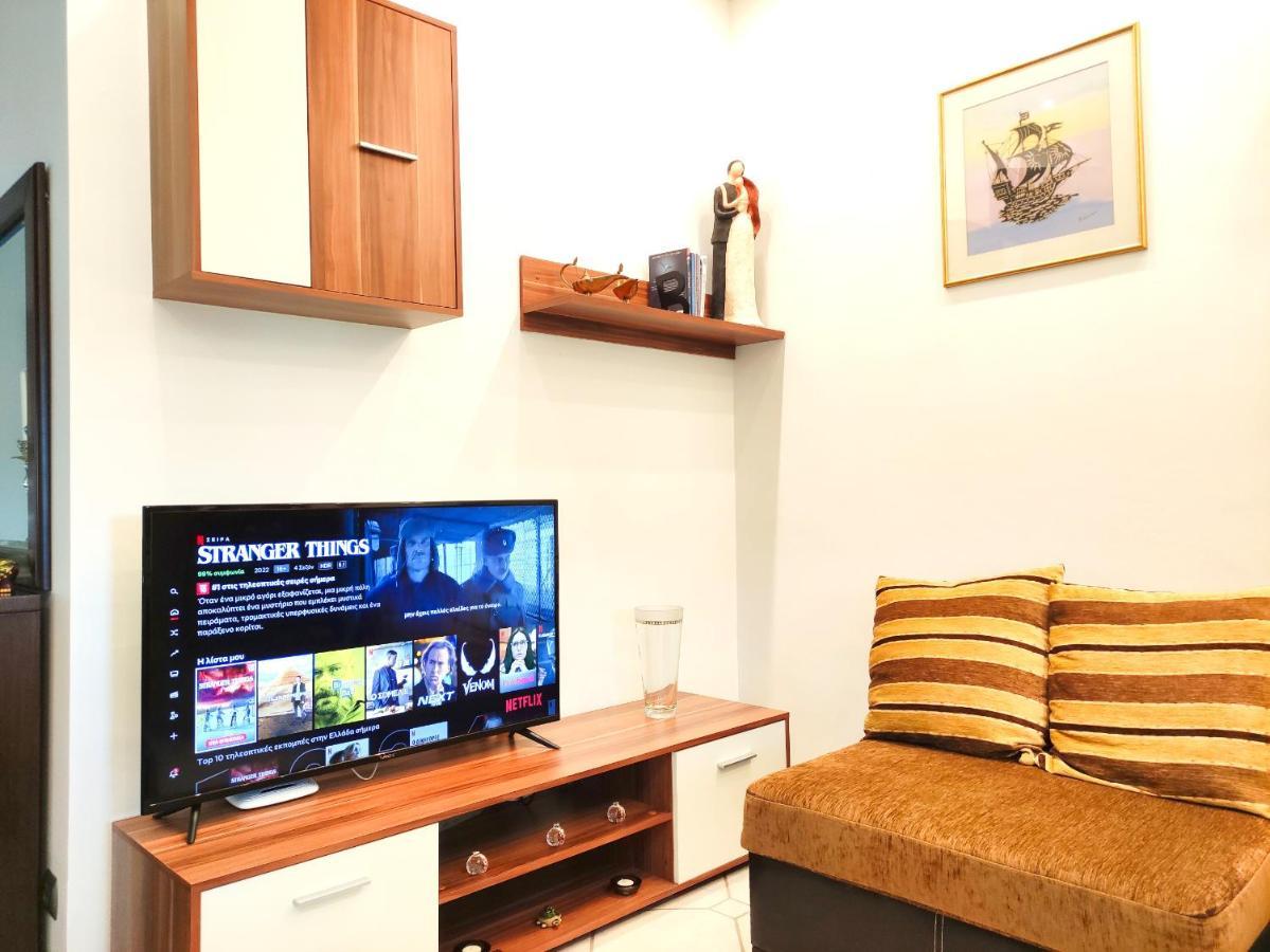 Anastasiou Home In Central Crossroad Parga Esterno foto